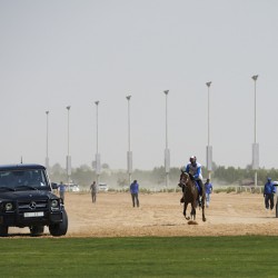 AL_Tayer_Motors_UAE_-_2014_Gamilati_Endurance_Race_(13057867264)Land Rover MENA